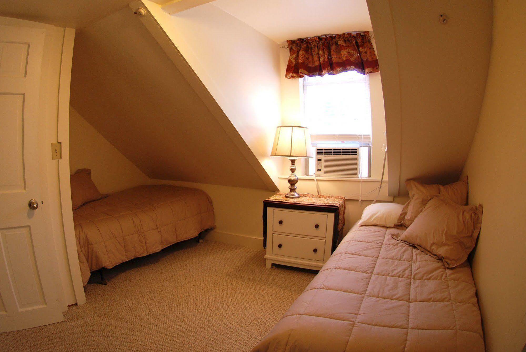 Hyde Away Inn Waitsfield Bagian luar foto